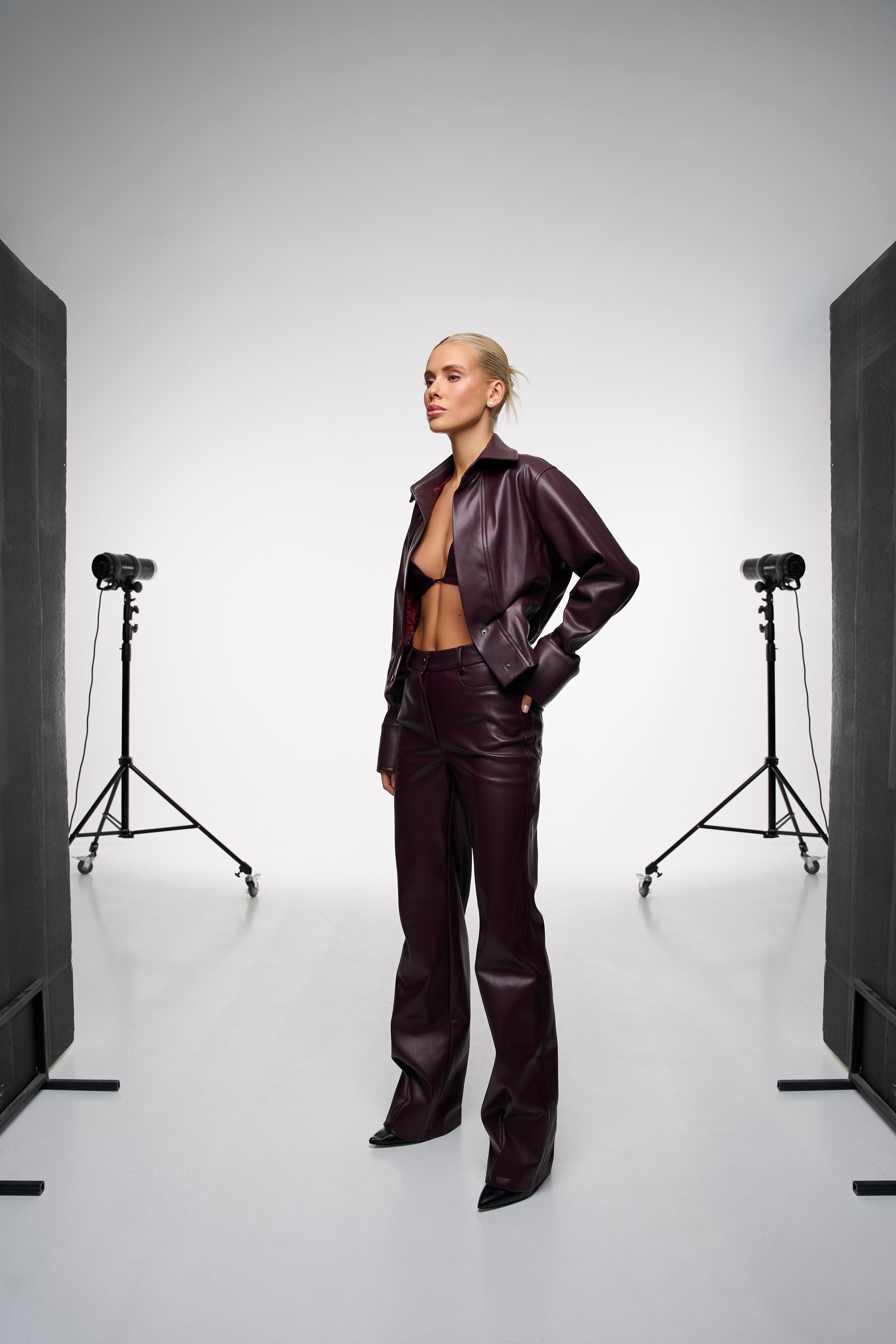 Шкіряний костюм