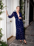 Navy Blossom